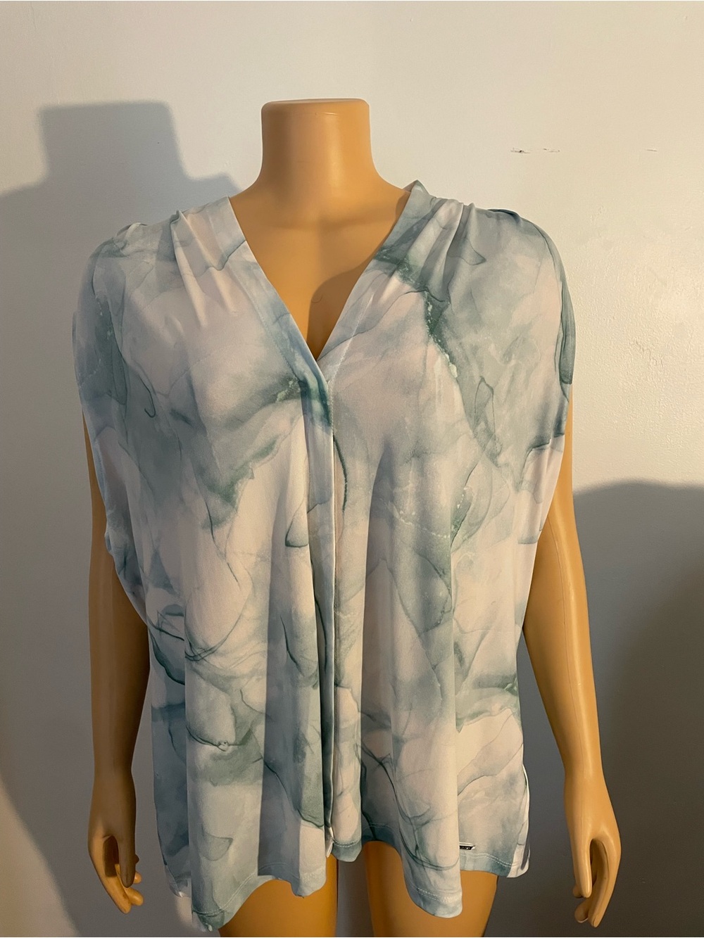 Calvin Klein Marble Print V-Neck Sleeveless Blouse